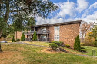 67 Balance Rock Road APT 16, Seymour, CT 06483