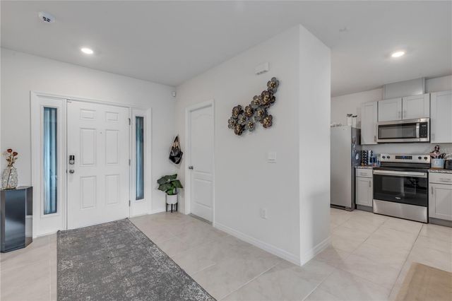 2724 SILVER CANOE DRIVE, Edgewater, FL 32141