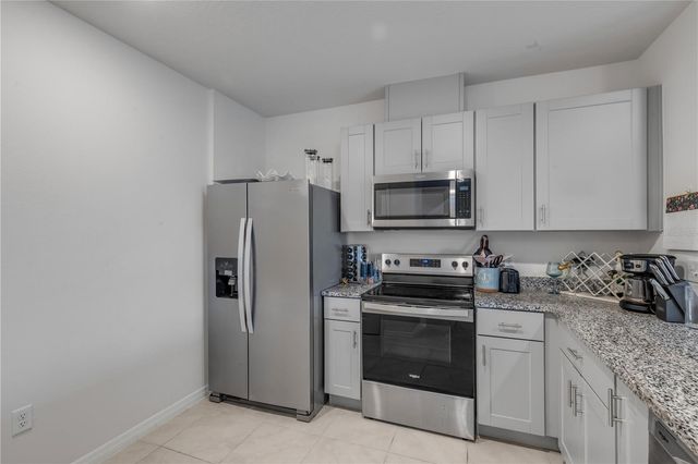 2724 SILVER CANOE DRIVE, Edgewater, FL 32141