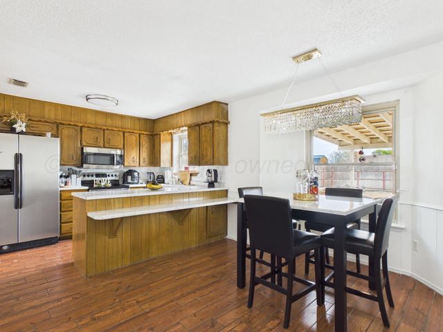 1309 MILLS Avenue, Dumas, TX 79029