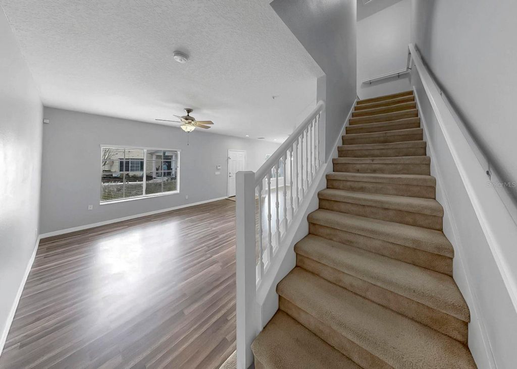 Image 16 of property listing at 208 CAPE HARBOUR LOOP 102, Bradenton, FL 34212