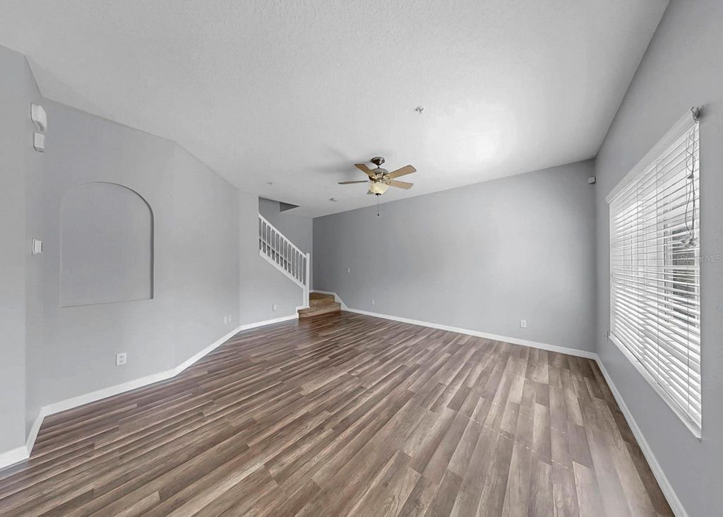 Image 4 of property listing at 208 CAPE HARBOUR LOOP 102, Bradenton, FL 34212