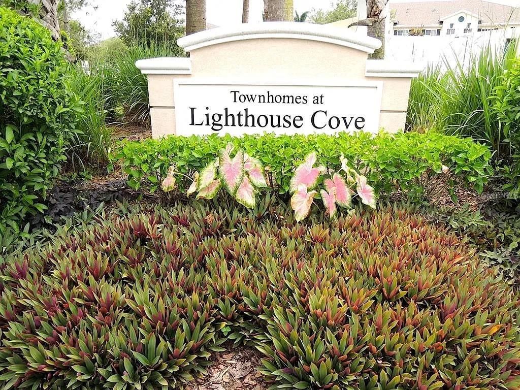 Image 38 of property listing at 208 CAPE HARBOUR LOOP 102, Bradenton, FL 34212