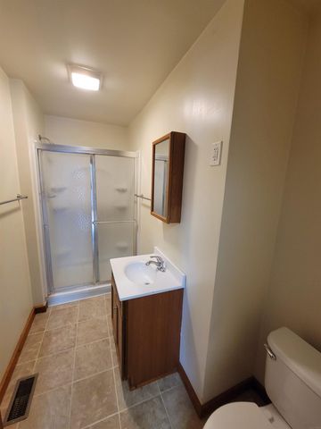 2121 Walnut Street, Cedar Falls, IA 50613