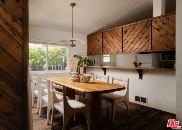 2649 Saxon Drive, Los Angeles, CA 90065