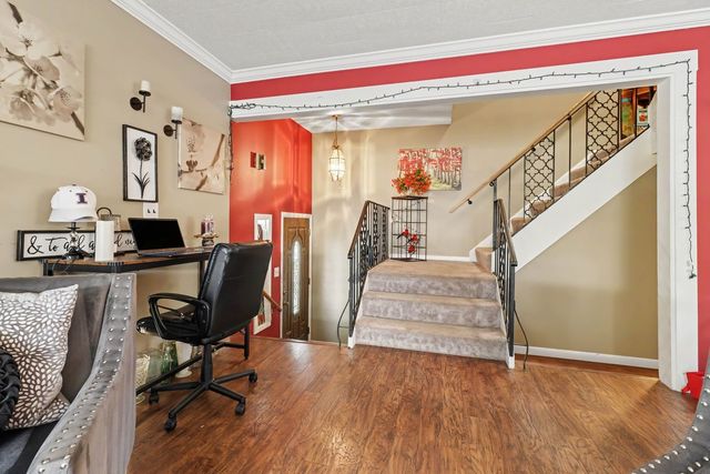 150 S Pick Avenue, Elmhurst, IL 60126