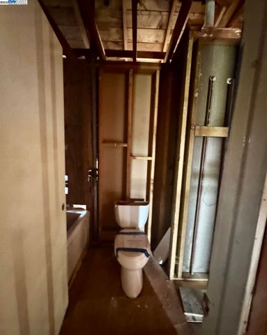 2147 Murphy Dr, San Pablo, CA 94806