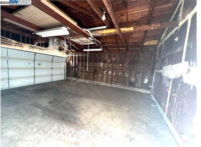 2147 Murphy Dr, San Pablo, CA 94806