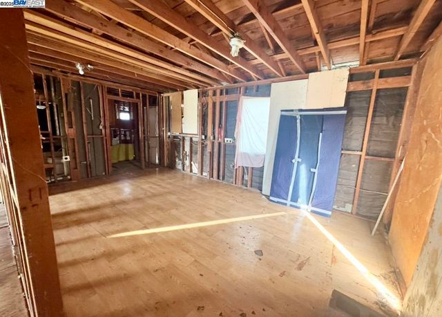 2147 Murphy Dr, San Pablo, CA 94806