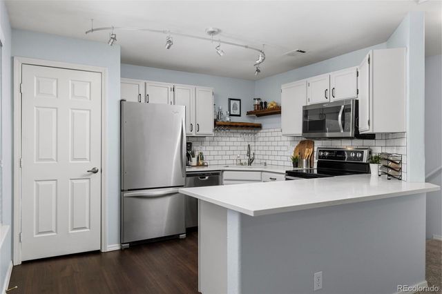 8653 E Dry Creek Road 1124, Englewood, CO 80112