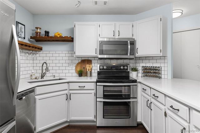 8653 E Dry Creek Road 1124, Englewood, CO 80112