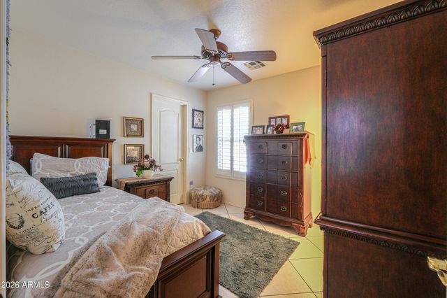 1813 E WILDHORSE Place, Chandler, AZ 85286