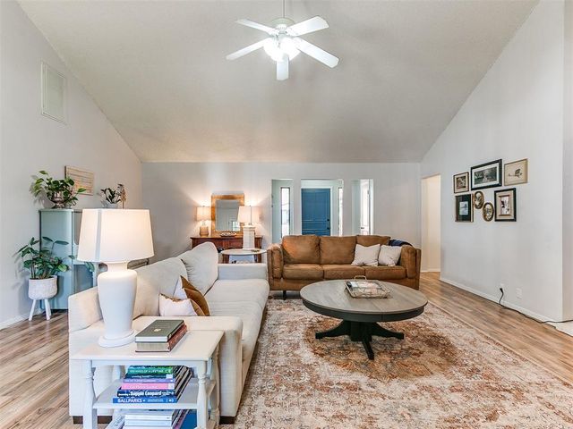 2616 Fairfield Drive, Edmond, OK 73012