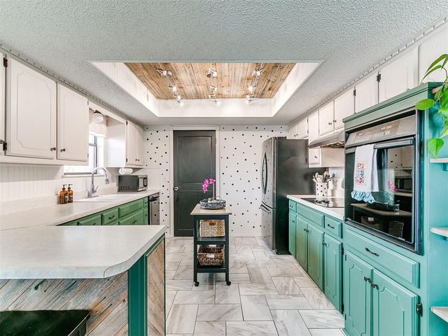 2616 Fairfield Drive, Edmond, OK 73012