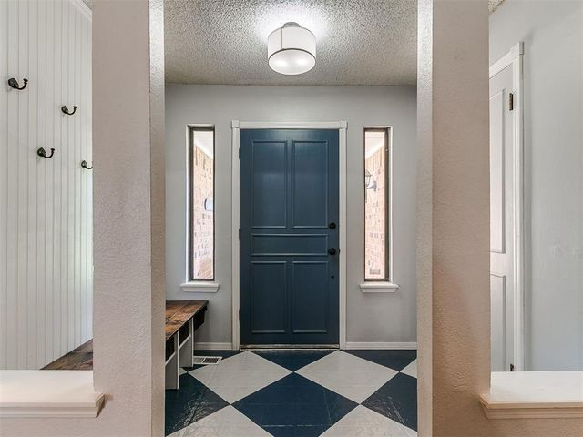 2616 Fairfield Drive, Edmond, OK 73012