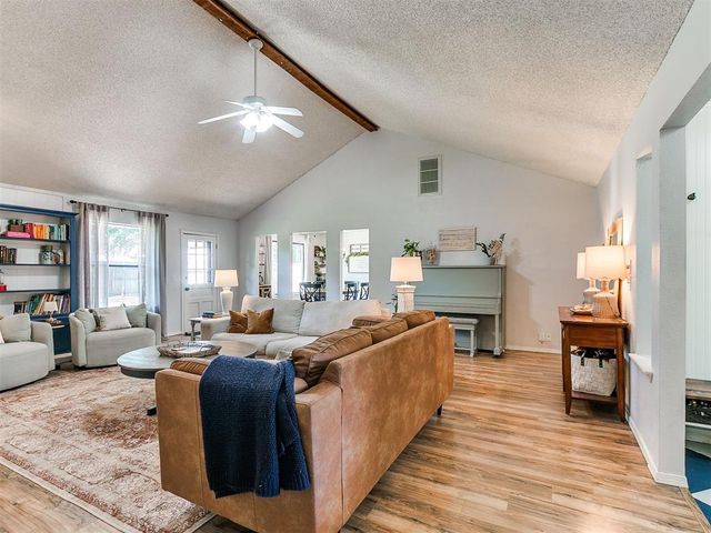 2616 Fairfield Drive, Edmond, OK 73012