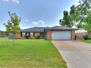 2616 Fairfield Drive, Edmond, OK 73012
