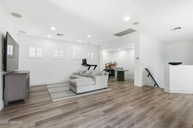 9832 E EDGESTONE Drive, Scottsdale, AZ 85255