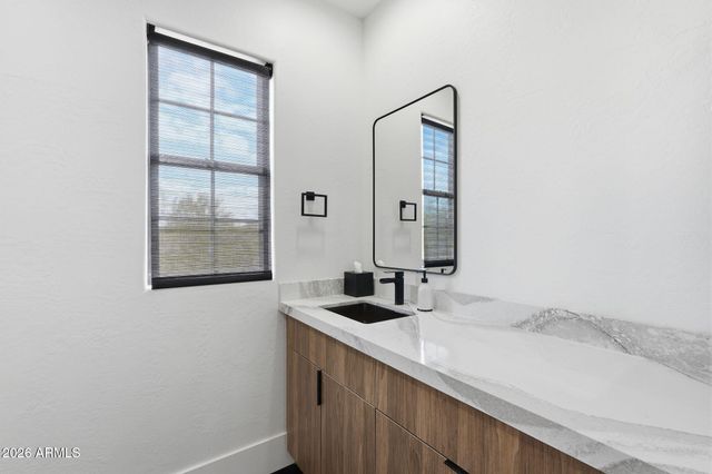 9832 E EDGESTONE Drive, Scottsdale, AZ 85255