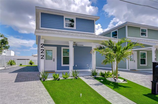 222 8TH AVENUE DRIVE W, Bradenton, FL 34205