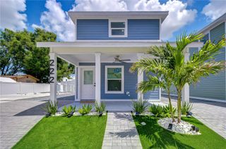 222 8TH AVENUE DRIVE W, Bradenton, FL 34205