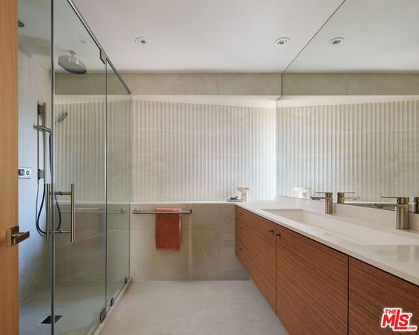 11411 Dona Teresa Drive, Los Angeles, CA 91604