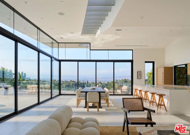11411 Dona Teresa Drive, Los Angeles, CA 91604