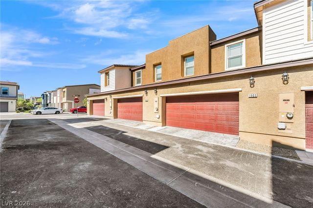 1903 Omaggio Vista Street, Henderson, NV 89044