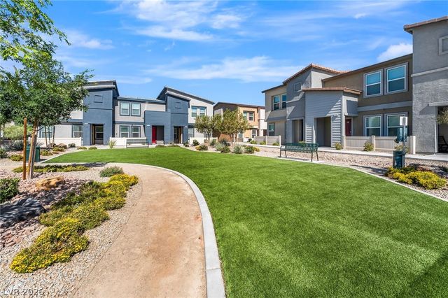 1903 Omaggio Vista Street, Henderson, NV 89044