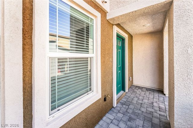1903 Omaggio Vista Street, Henderson, NV 89044