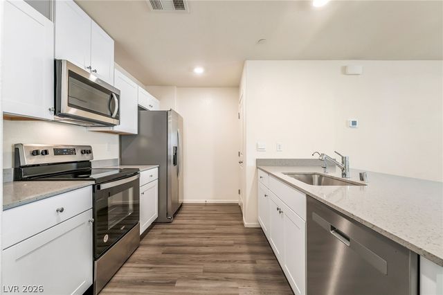 1903 Omaggio Vista Street, Henderson, NV 89044