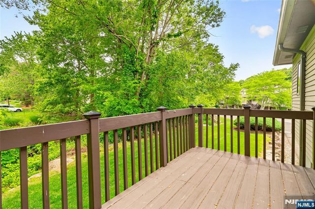 23 Peach Hill Court, Ramsey, NJ 07446