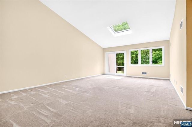 23 Peach Hill Court, Ramsey, NJ 07446