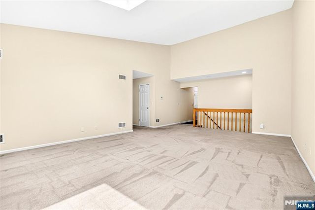 23 Peach Hill Court, Ramsey, NJ 07446