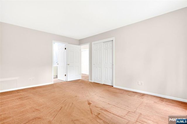 23 Peach Hill Court, Ramsey, NJ 07446