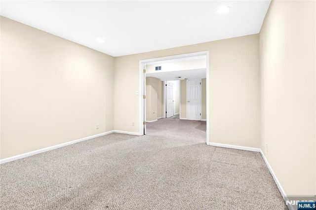 23 Peach Hill Court, Ramsey, NJ 07446