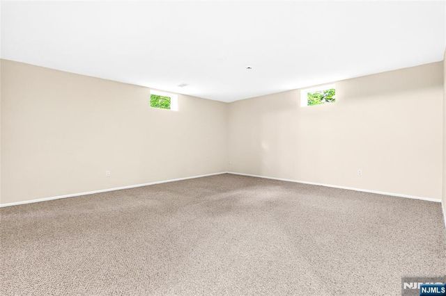 23 Peach Hill Court, Ramsey, NJ 07446