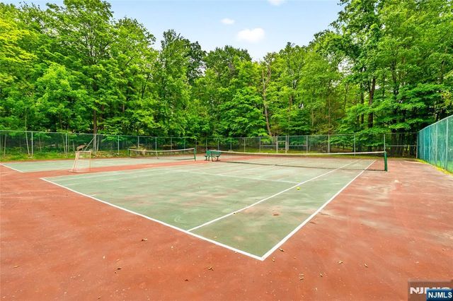 23 Peach Hill Court, Ramsey, NJ 07446