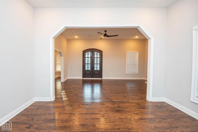 1234 S Main, Jonesboro, AR 72401