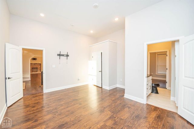 1234 S Main, Jonesboro, AR 72401