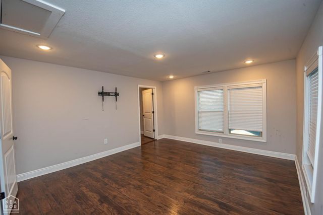 1234 S Main, Jonesboro, AR 72401