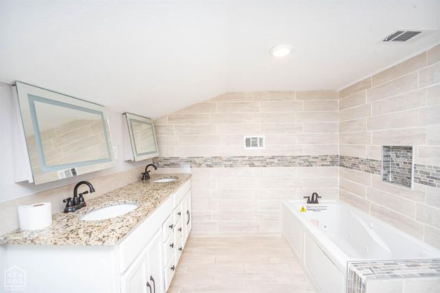 1234 S Main, Jonesboro, AR 72401