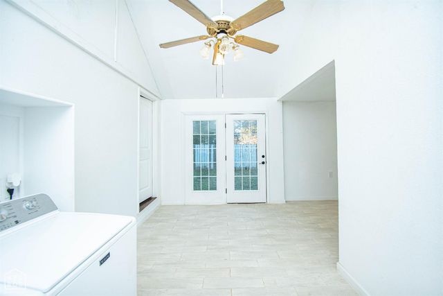 1234 S Main, Jonesboro, AR 72401