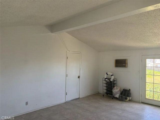 21024 79th, California City, CA 93505