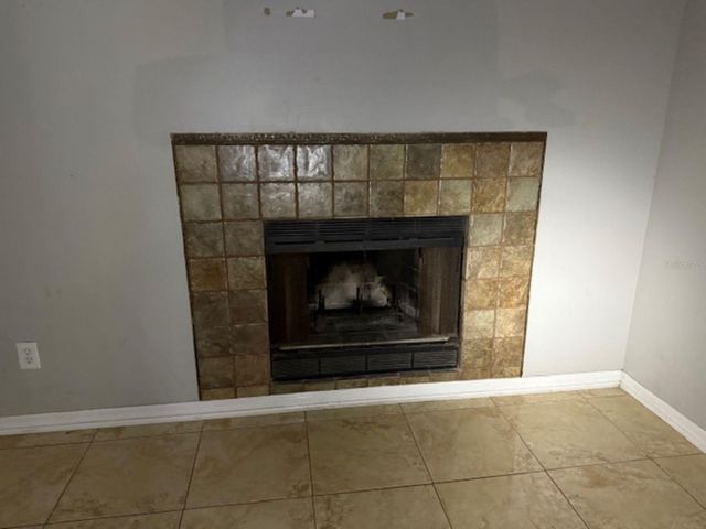 35249 QUEENS WAY, Fruitland Park, FL 34731