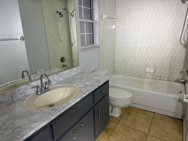 35249 QUEENS WAY, Fruitland Park, FL 34731