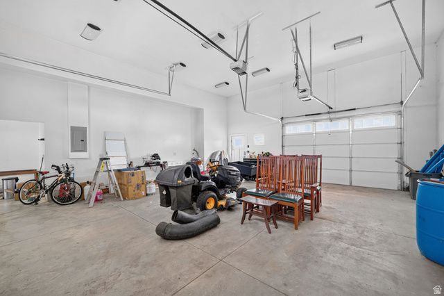 3559 S 2000 W, Syracuse, UT 84075