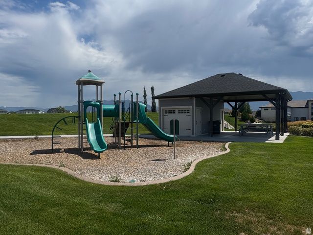 3559 S 2000 W, Syracuse, UT 84075