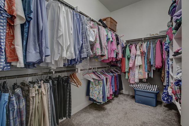 627 Bridgewater Street, Euless, TX 76039