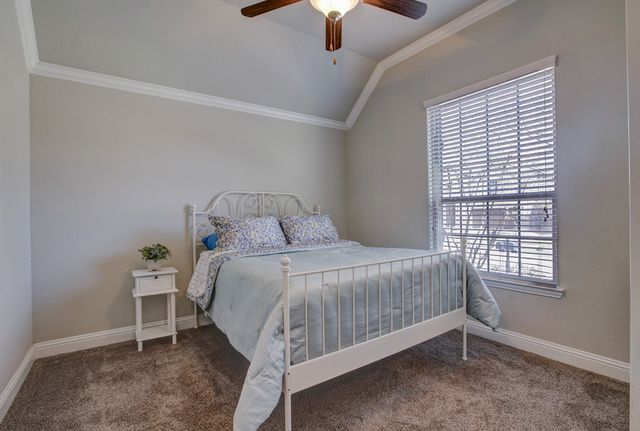 627 Bridgewater Street, Euless, TX 76039